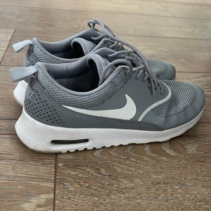 Nike Air Max Thea shoes
